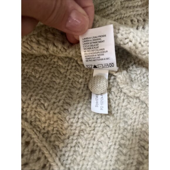 Royal Robbins Women’s Sz Medium Collared Cardigan Cream Covered Buttons - Picture 9 of 10